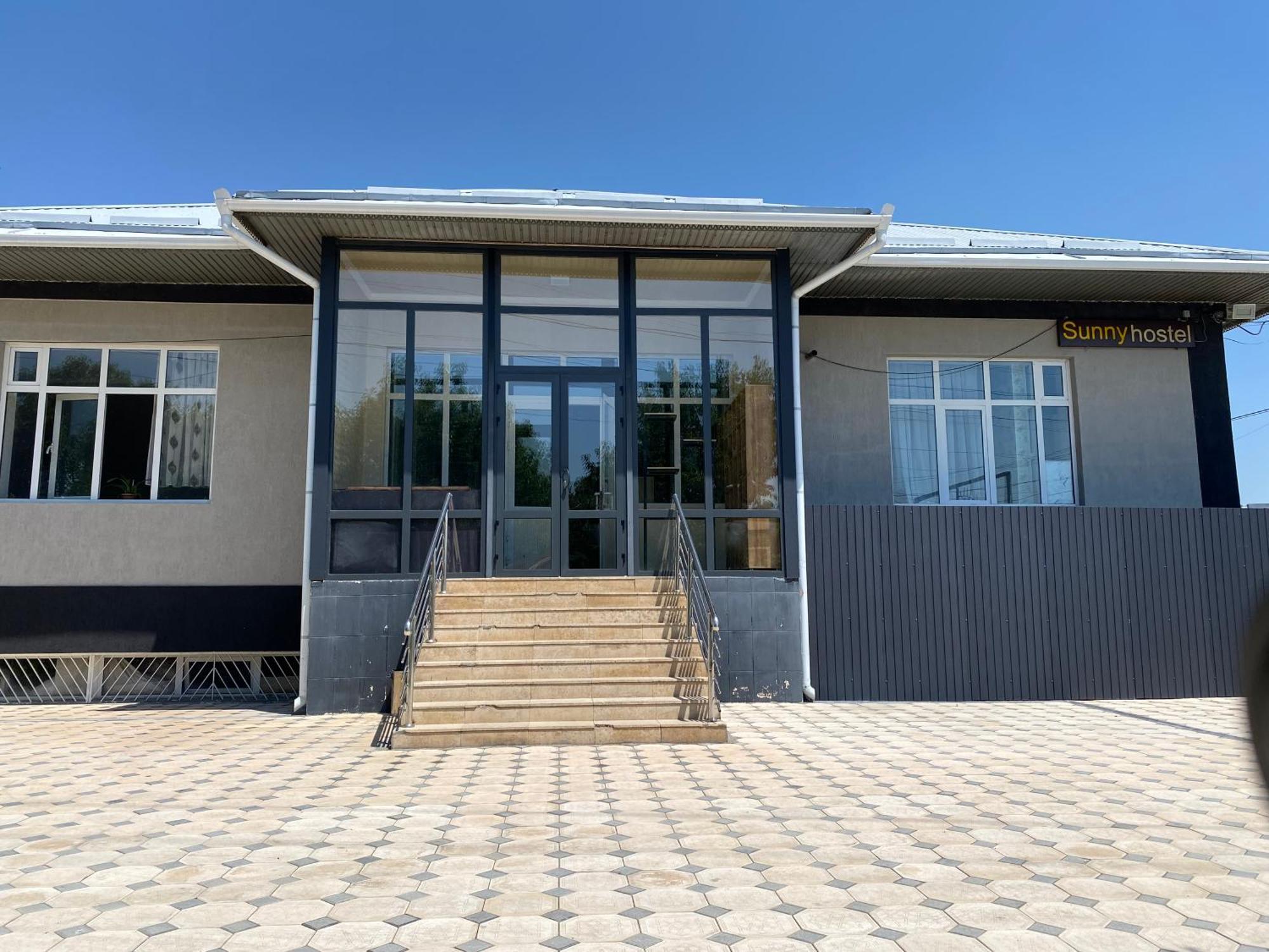 Sunny Hostel 奥什 外观 照片